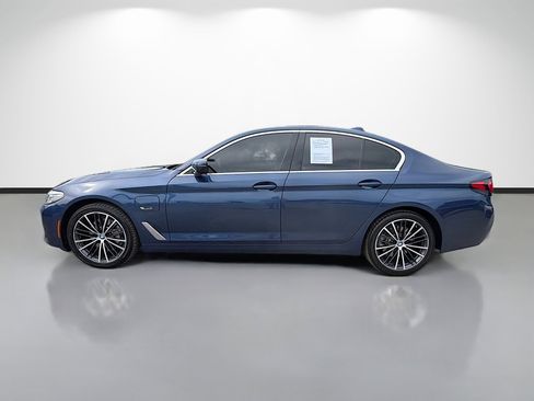Used 2023 BMW 530e w/ Premium Package RWD image 6