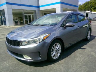 Used 2017 Kia Forte S w/ S Technology Package image 1