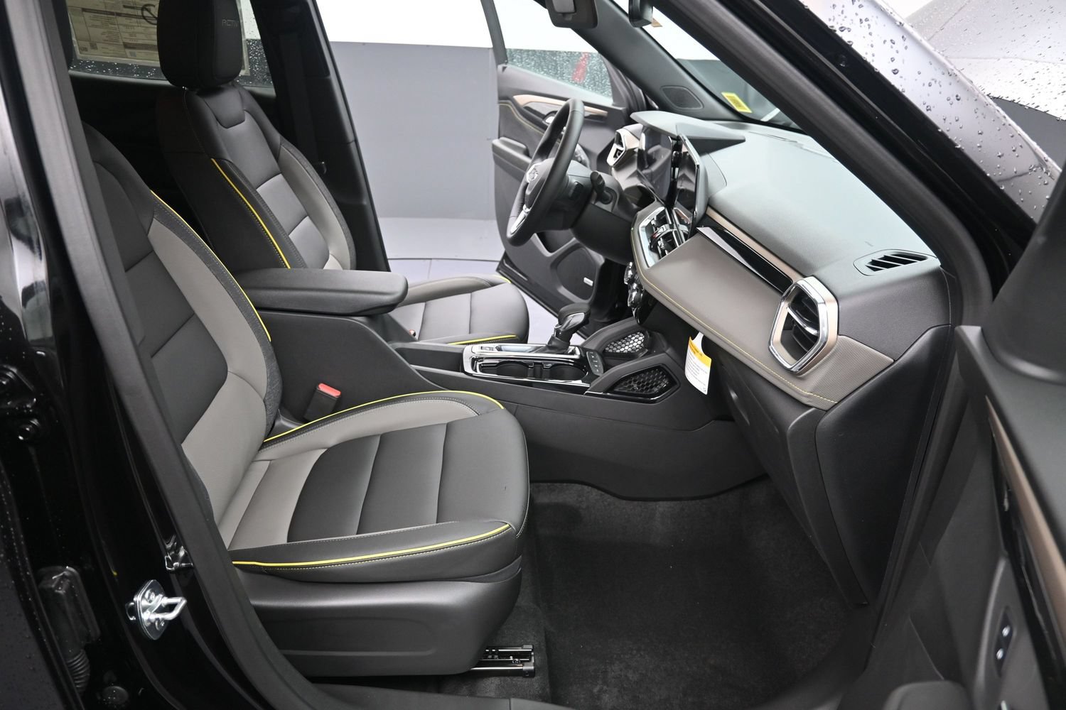 New 2026 Chevrolet TrailBlazer ACTIV w/ Convenience Package AWD/4WD image 40