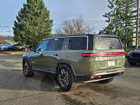 Used 2023 Rivian R1S Launch Edition image 5