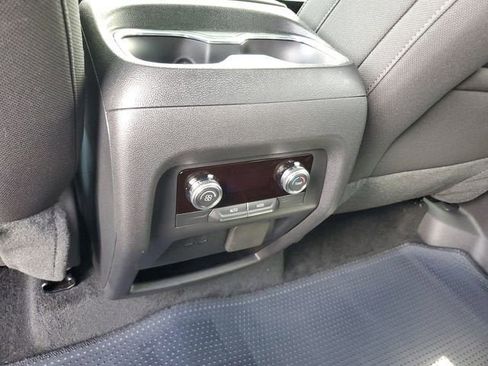 New 2026 GMC Acadia Elevation image 16