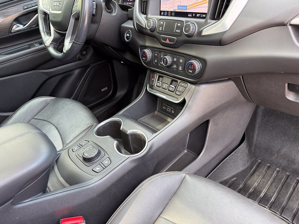 Used 2020 GMC Terrain SLT w/ Preferred Package AWD/4WD image 43