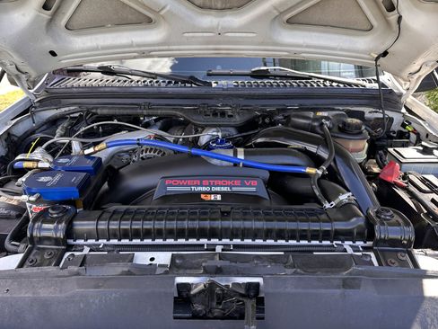 Used 2004 Ford F250 Lariat image 16