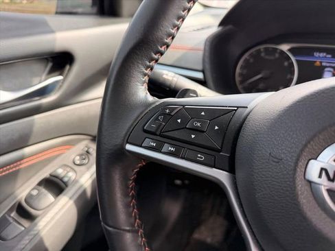 Used 2022 Nissan Altima 2.5 SR image 12