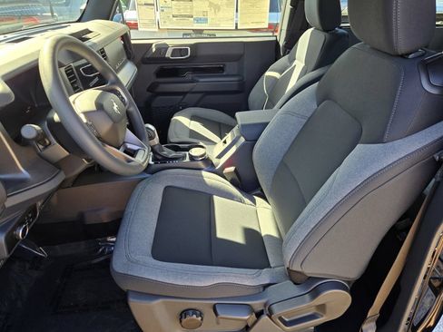 New 2026 Ford Bronco 2-Door AWD/4WD image 7