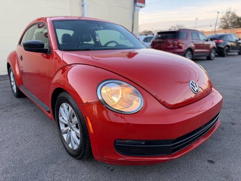 Used 2016 Volkswagen Beetle 1.8T S image 3
