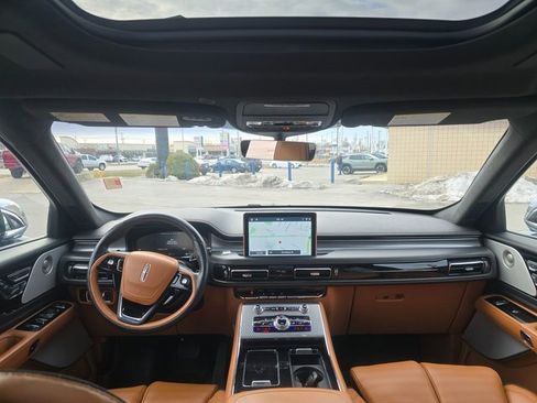 Used 2020 Lincoln Aviator Black Label w/ Dynamic Handling Package image 17