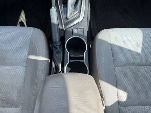 Used 2016 Toyota Corolla LE FWD image 14