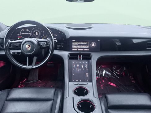 Used 2023 Porsche Taycan image 33