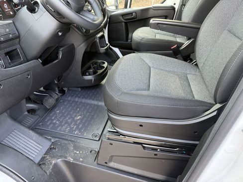 Used 2024 RAM ProMaster 1500 w/ Convenience Group image 9