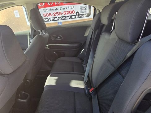 Used 2022 Honda HR-V EX image 8