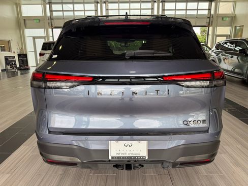 Used 2026 INFINITI QX60 Autograph w/ Dark Cargo Package AWD/4WD image 6