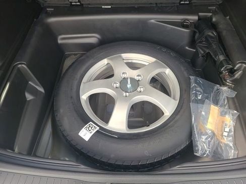 New 2025 Jeep Grand Cherokee Limited w/ Luxury Tech Group II image 25