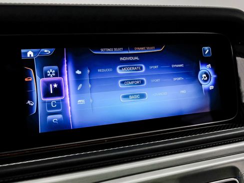Used 2025 Mercedes-Benz G 63 AMG 4MATIC image 80