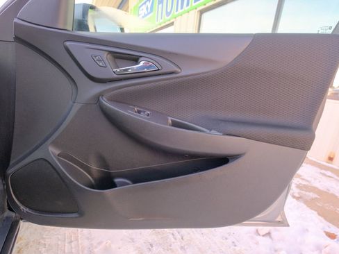 Used 2024 Chevrolet Malibu LT image 17