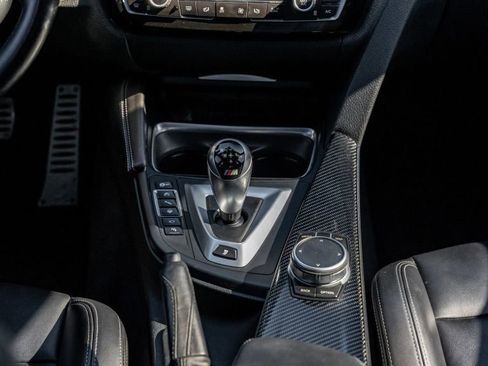 Used 2018 BMW M3 image 20