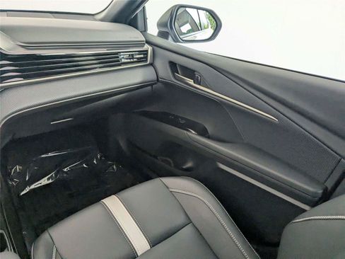 Certified 2025 Toyota Camry SE FWD image 38