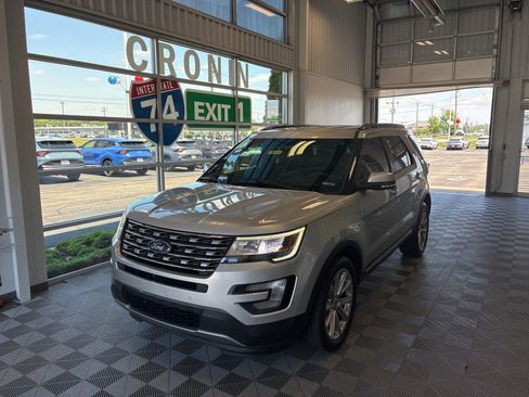 Used 2016 Ford Explorer Limited AWD/4WD image 3