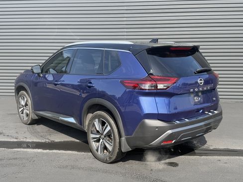 Used 2022 Nissan Rogue SL FWD image 3