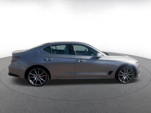 Used 2025 Genesis G70 2.5T image 16