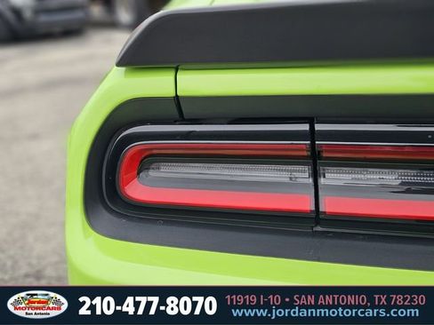 Used 2023 Dodge Challenger R/T Scat Pack image 9