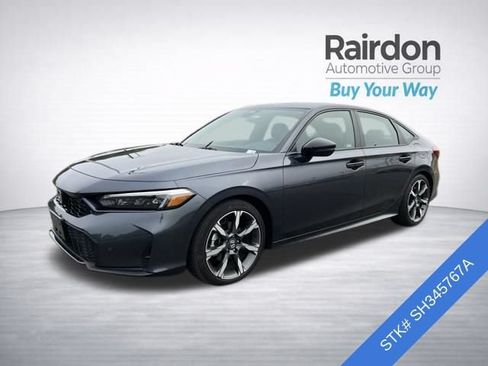 Used 2025 Honda Civic Sport image 3