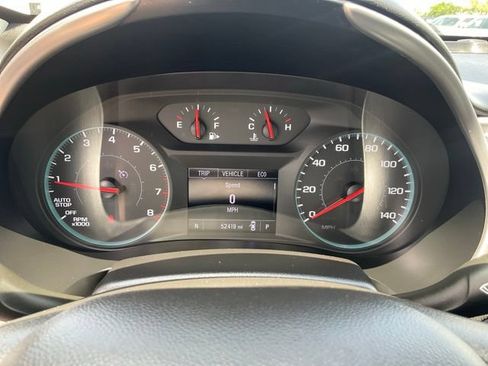 Used 2025 Chevrolet Malibu LT FWD image 12