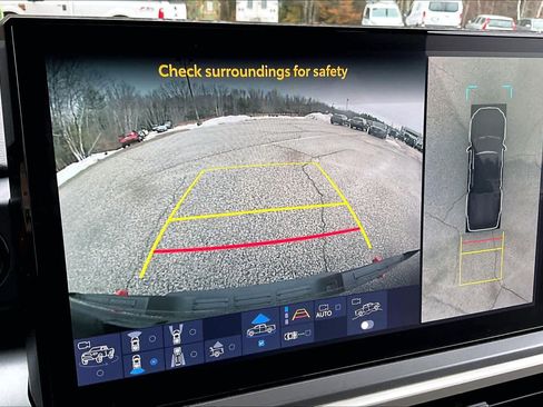 Used 2024 Toyota Tacoma TRD Off-Road w/ TRD Off Road Premium Package image 28