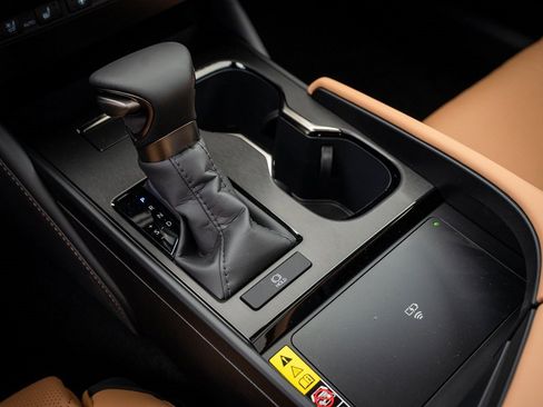 New 2025 Lexus ES 350 Ultra Luxury image 33