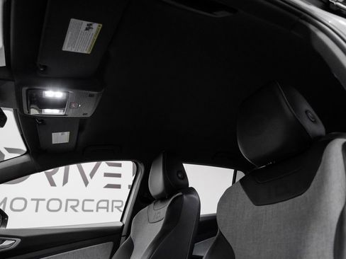 Used 2023 Volkswagen ID.4 Pro image 33