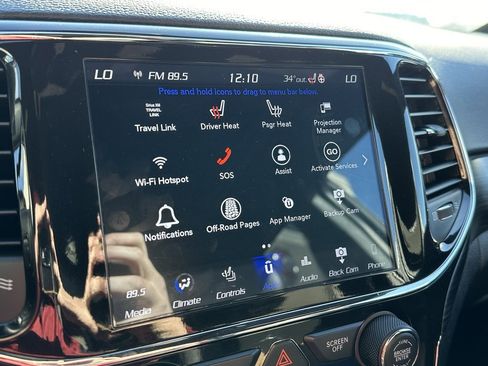 Used 2022 Jeep Grand Cherokee Laredo X image 31