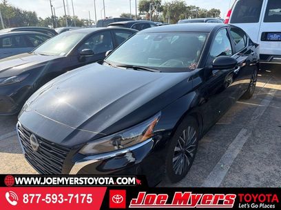 Used 2025 Nissan Altima 2.5 SV