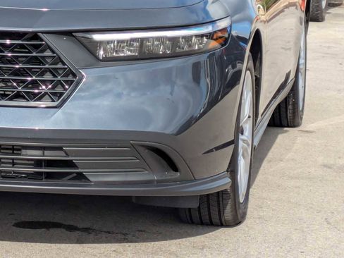 Certified 2025 Honda Accord LX image 10