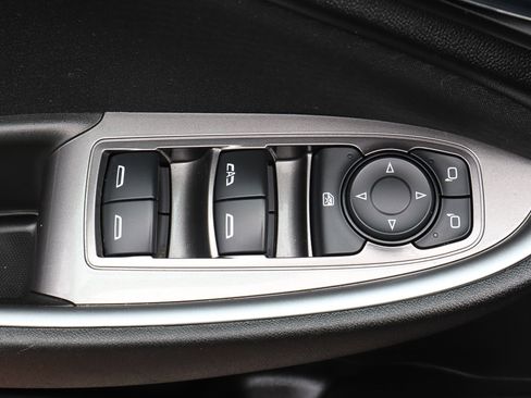 Used 2023 Chevrolet Malibu LT image 14