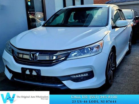 Used 2017 Honda Accord Sport image 1