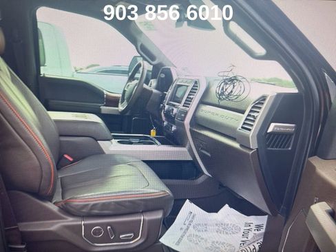 Used 2017 Ford F450 King Ranch w/ King Ranch Ultimate Package image 8