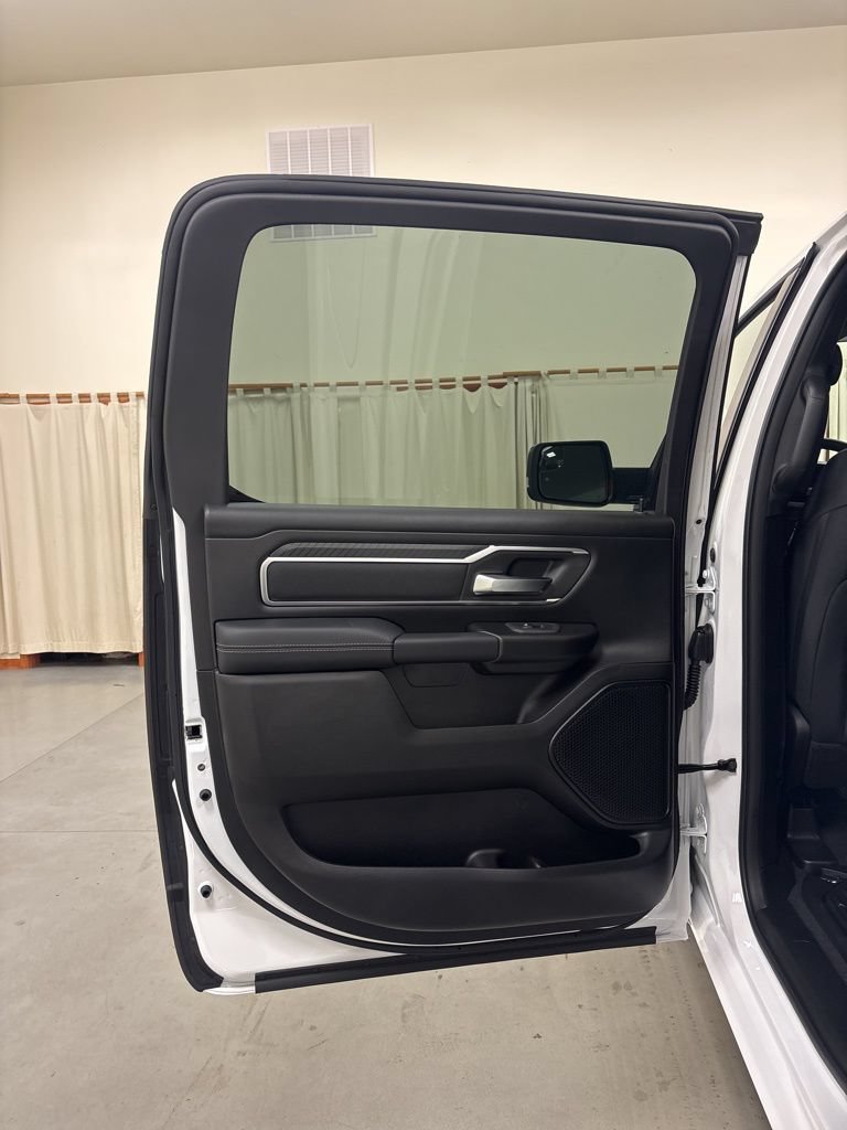 New 2026 RAM 1500 Big Horn w/ Night Edition AWD/4WD image 26