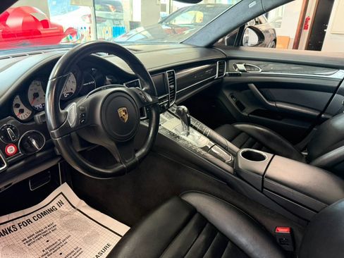 Used 2016 Porsche Panamera GTS AWD/4WD image 23