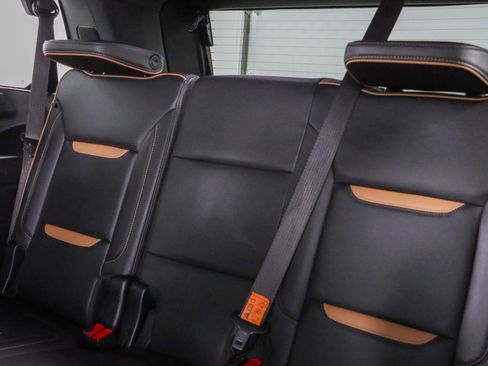 Used 2024 GMC Yukon AT4 w/ Max Trailering Package image 29