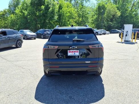 Used 2025 Chevrolet Equinox RS w/ Safety and Technology Package AWD/4WD image 4
