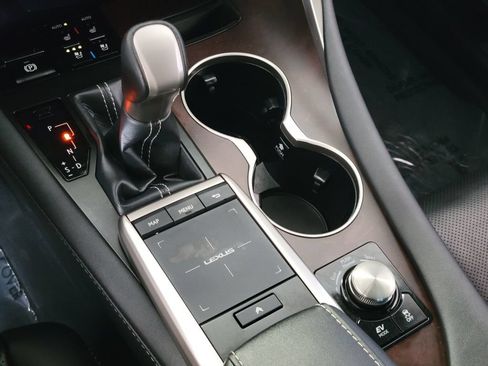 Used 2022 Lexus RX 450h AWD w/ Premium Package image 25
