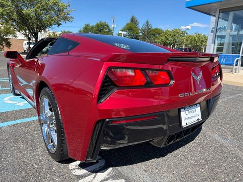 Used 2014 Chevrolet Corvette Stingray Coupe w/ 3LT Preferred Equipment Group RWD image 2