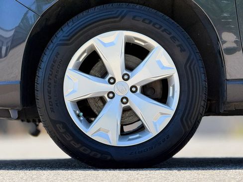 Used 2015 Subaru Forester 2.5i Premium w/ All-Weather Package image 30