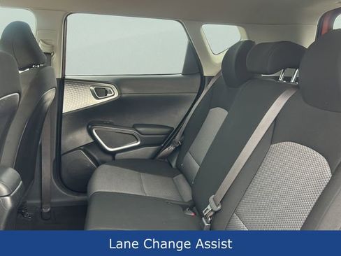 Used 2022 Kia Soul LX w/ Technology Package FWD image 17