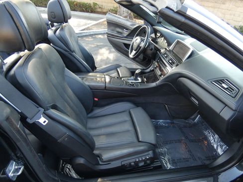 Used 2012 BMW 650i Convertible image 28