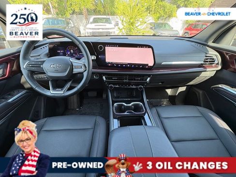 Used 2024 Chevrolet Traverse Z71 AWD/4WD image 23