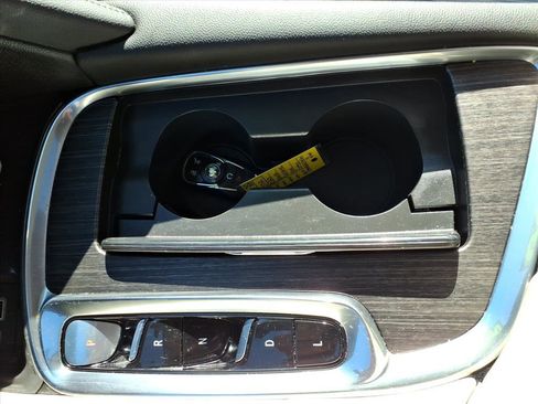 Used 2023 Buick Enclave Avenir w/ Avenir Technology Package image 24