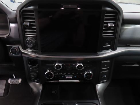 Used 2025 Ford F150 Lariat AWD/4WD image 16
