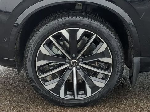 Used 2026 Volvo XC90 B6 Plus w/ Protection Package Premier image 13