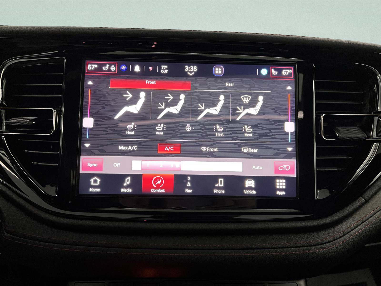 Used 2023 Dodge Durango GT AWD/4WD image 17